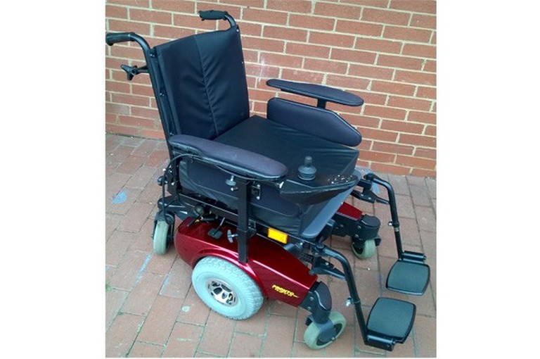 Second Hand Invacare Pronto Power Chair
