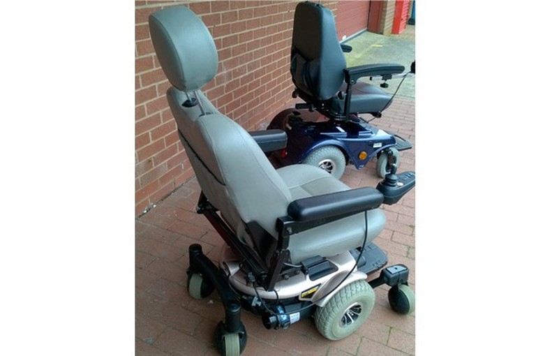 Second Hand Pride Quantum 610 Electric Wheelchair